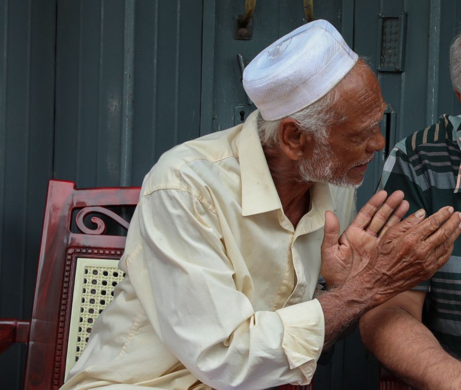 Drawing The Line: Faith, Modernity & The Challenge Of Muslim Unity